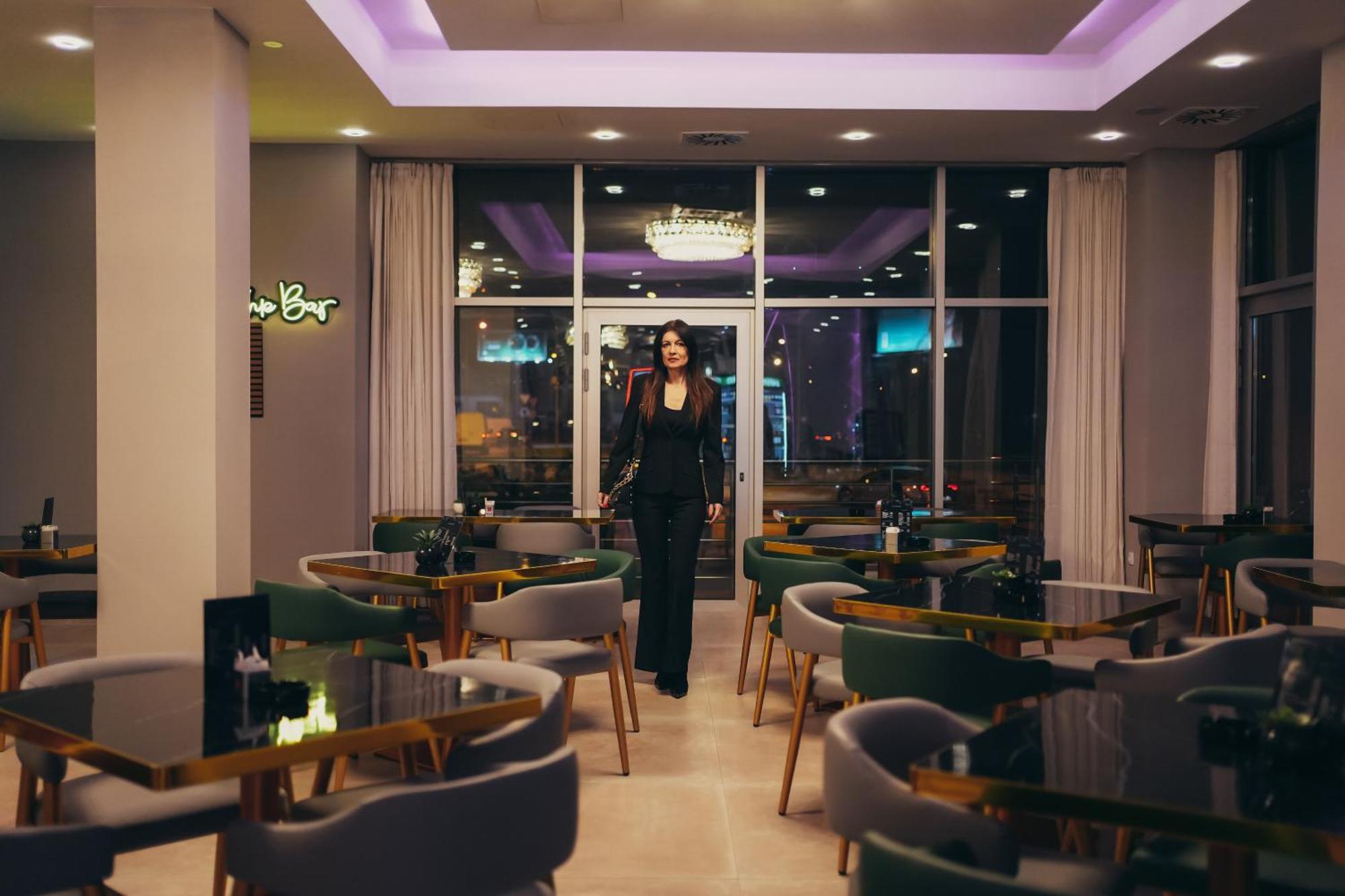 Wellness Spa Hotel Jola 巴尼西卢卡 外观 照片